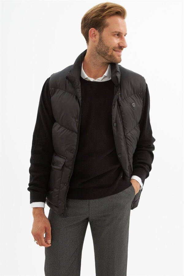 Black Men's Puffy Vest with Pocket Details - 4