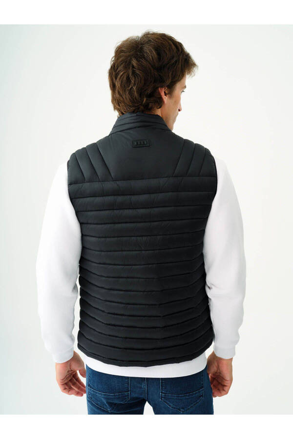 Black Men's Vest - 3