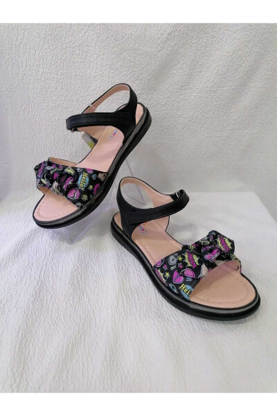 Black Padded Sole Girl Sandals - 11