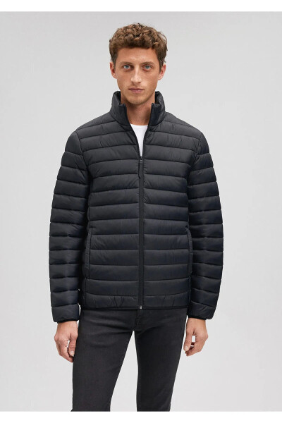 Black puffer jacket, stand-up collar. - 3