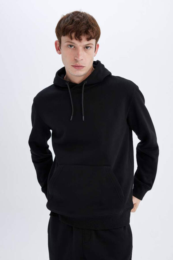 Black, regular fit, hooded sweatshirt. - 5