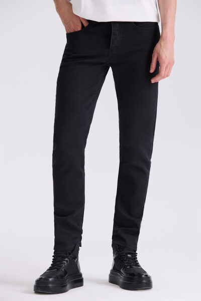 Black Slim Fit Cotton Plain Wash Jean Denim Pants - 1