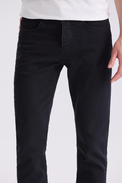 Black Slim Fit Cotton Plain Wash Jean Denim Pants - 3