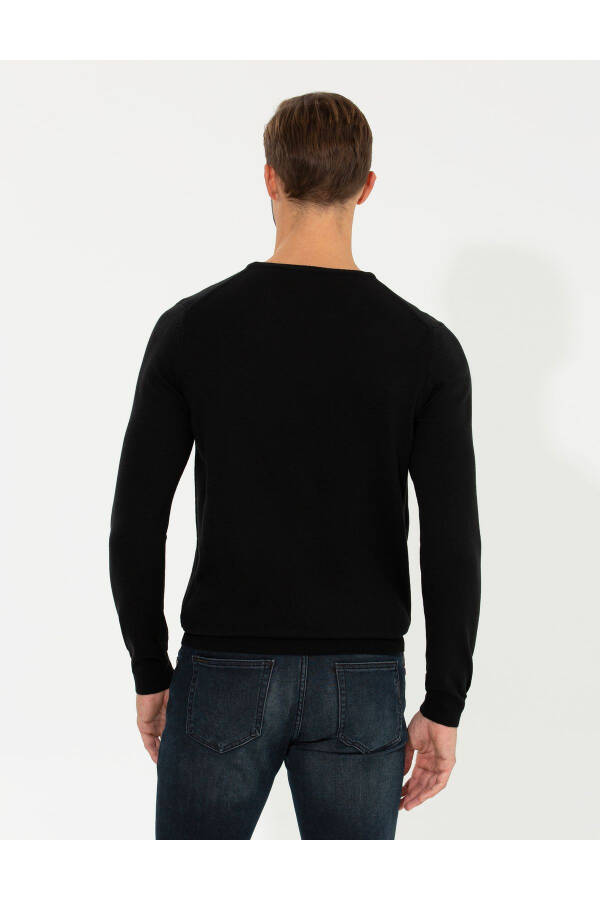 Black Slim Fit Crew Neck Basic Knit Sweater - 5