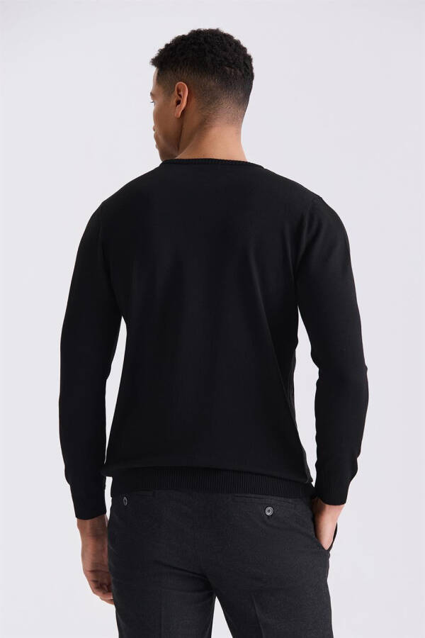 Black Slim Fit Crew Neck Patterned Knit Sweater - 8