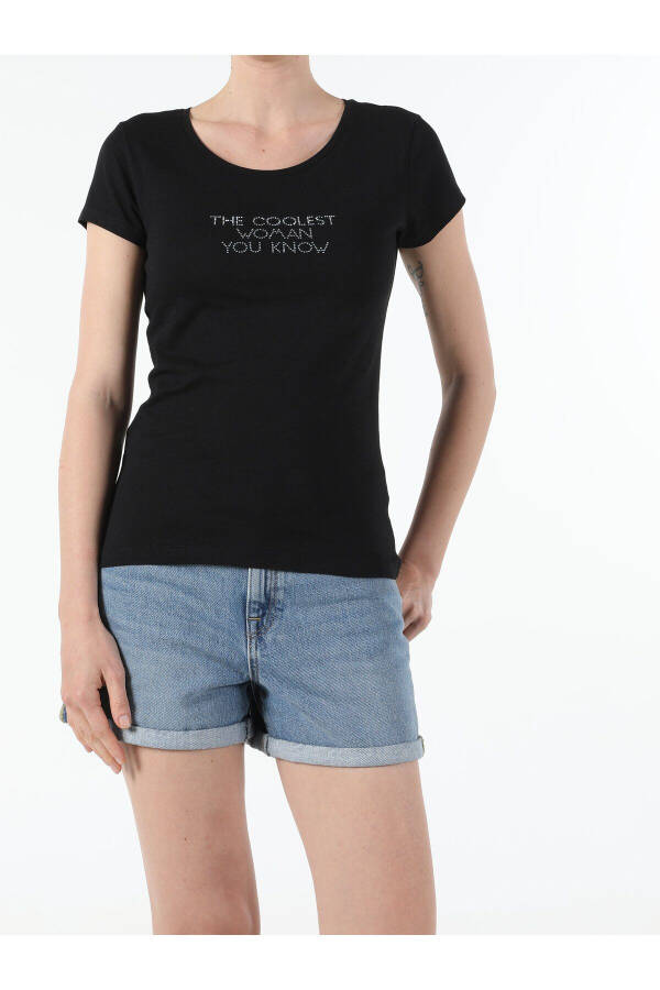 Black slim fit crew neck short sleeve knitted t-shirt for women. - 2