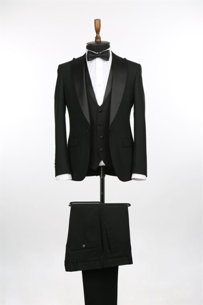 Black Slim Fit Peak Lapel Tuxedo Suit - 5