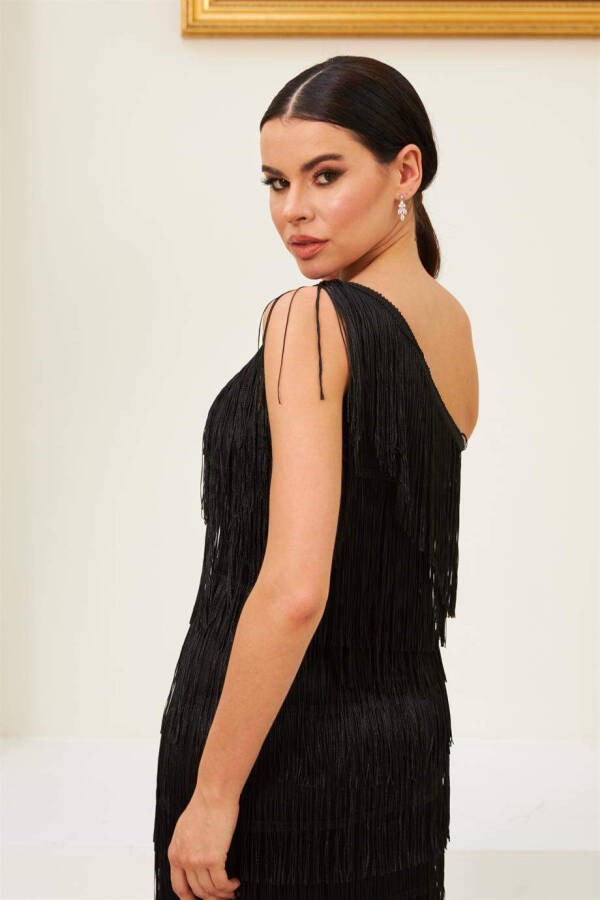 Black Tassel One-Shoulder Henna and After Party Dress - 10