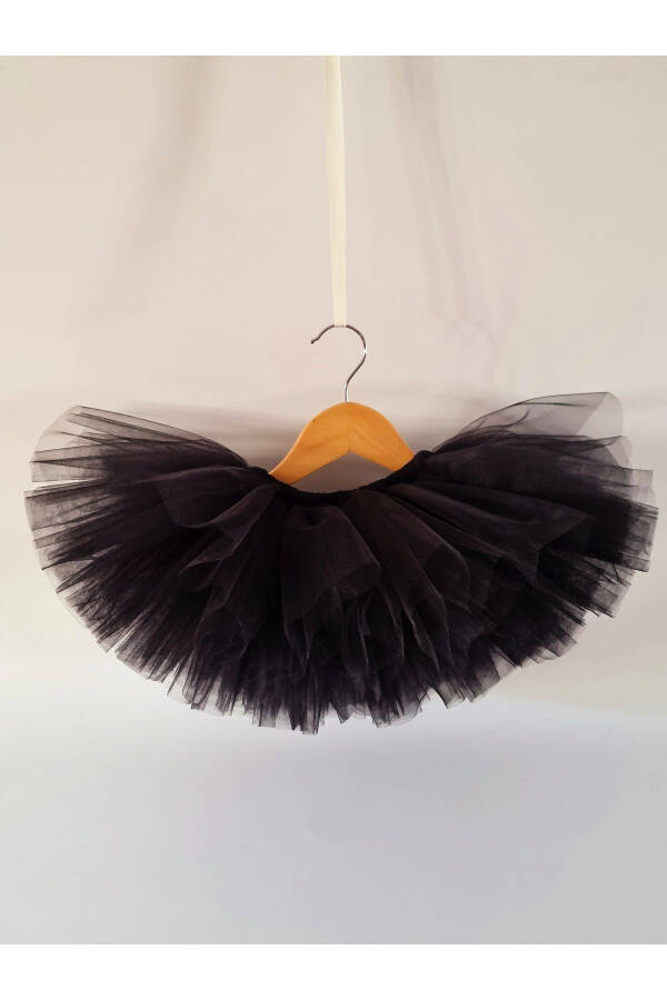 Black Tulle Skirt (FLUFFY DREAM TULL) April 23 - 8