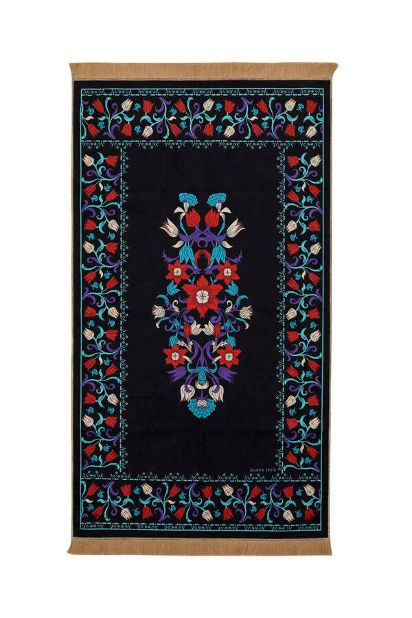 Black Velvet Carpet Prayer Mat - 1