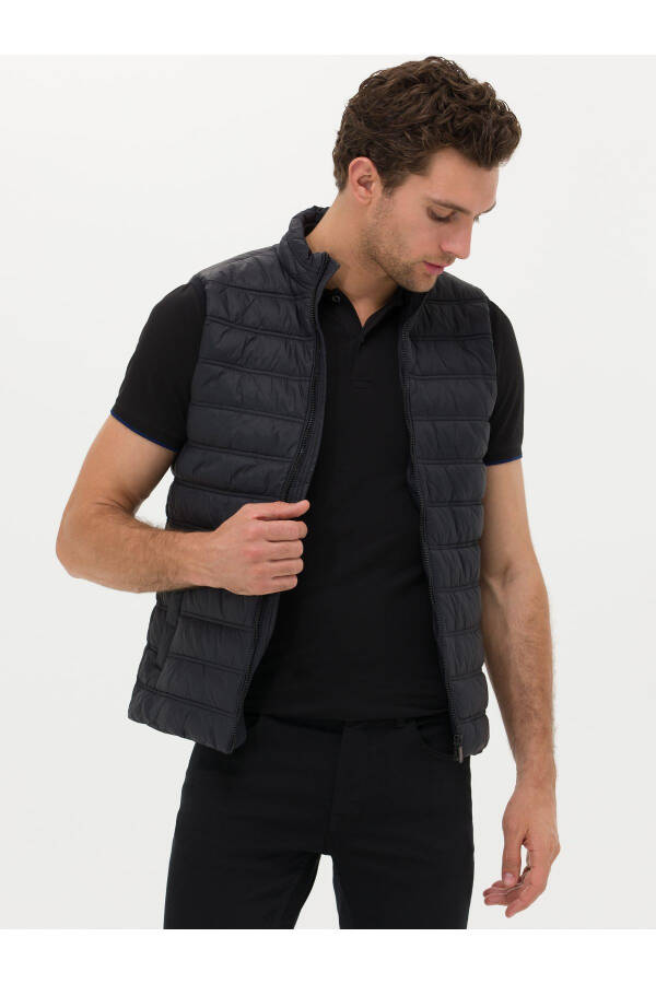 Black Vest 50248677-VR046 - 2