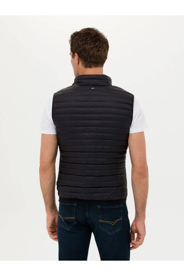 Black Vest 50266336-VR046 - 5