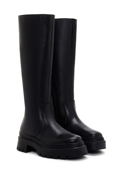 Black zippered leather boots, code 24WFD511018. - 5