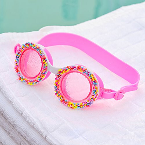 Bling 2O Kızlar Pembe Donut Yüzme Gözlüğü UV Koruma ile (3 Yaş ve Üzeri) - Latekssiz, %100 Silikon Malzeme - Buğu Önleyici ve UV Koruma Dahil - Sert Koruyucu Kılıf ve Ayarlanabilir Burun Kilidi - 4