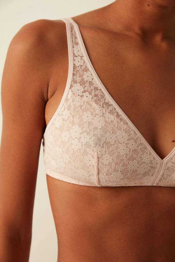 Blossom Light Pink Wireless Lace Bra - 11