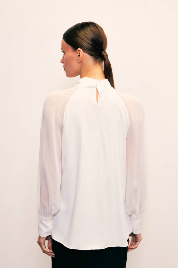 Blouse with Collar Accessory - ECRU - 14