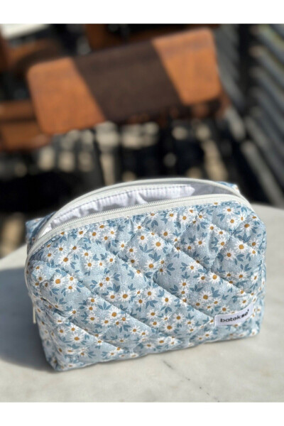 Blue Daisy Pattern Makeup Bag - Large Size - 4