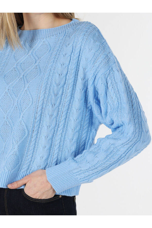 Blue patterned women's knitted sweater - 4