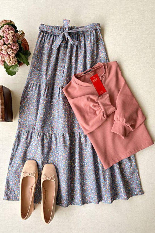 Blue Small Flowered Layered Skirt & Rose Pink 2 Yarn Crop Set - 1