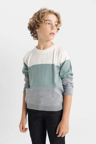 Boys' Bicycle Neck Knit Sweater C8115A824WN - 9