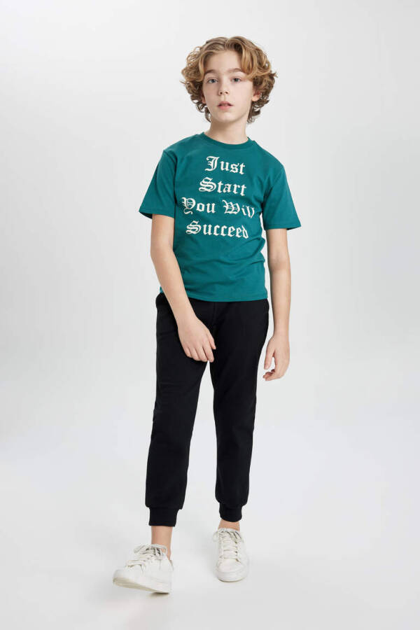 Boys' Printed Short Sleeve T-Shirt and Sweatpants 2-Piece Set Green - 1