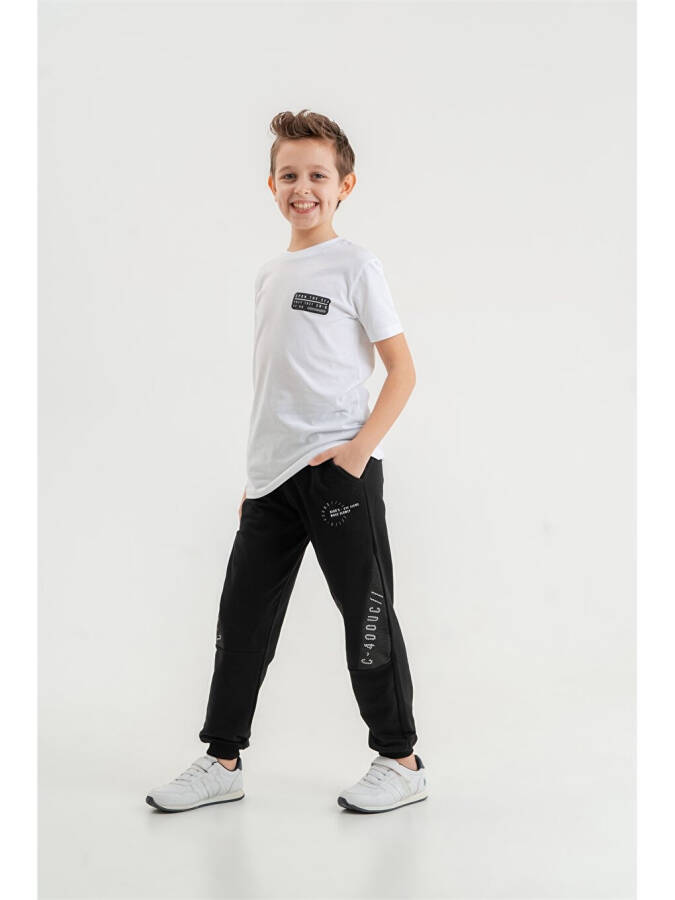 Boy's Short-Sleeved T-Shirt and Sweatpants Set with Bike Print Collar - 6