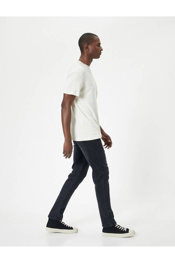 Brad Jeans - Slim Fit Jean - 8