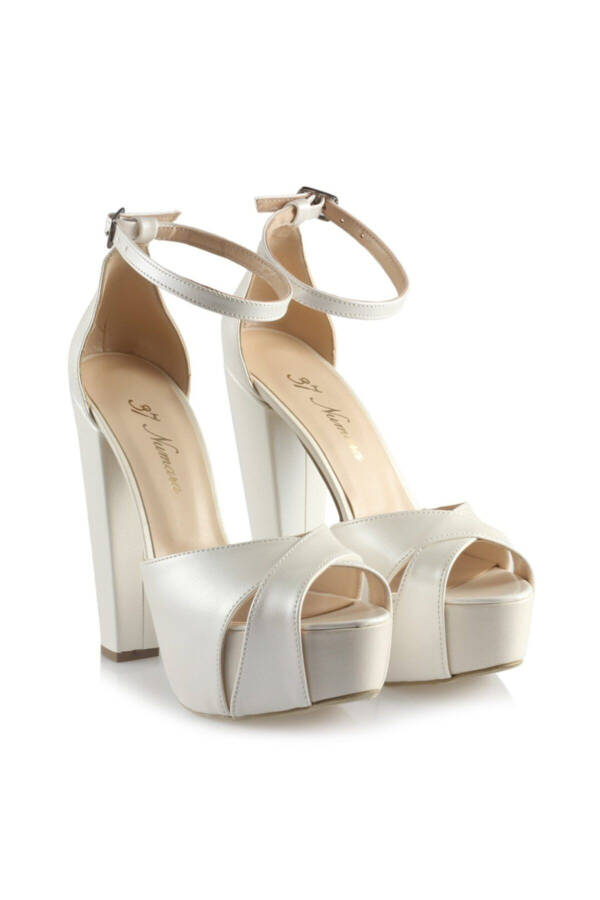 Bridal Shoes Cross Strap 21 Pont - 1