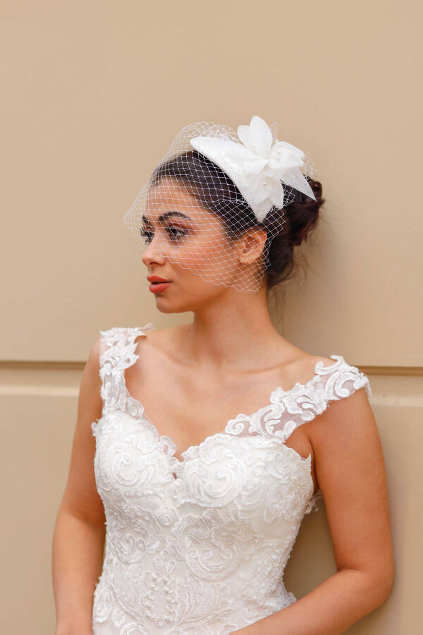 Bridal Veil, Hat, Wedding and Outdoor Photo Shoot Hat - 2