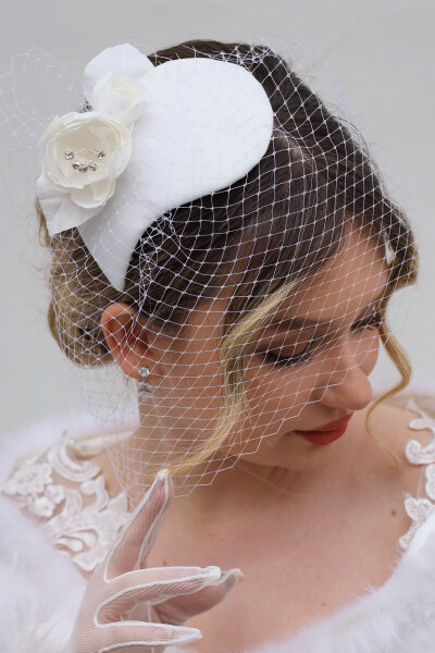 Bridal Veil, Hat, Wedding and Outdoor Shoot Hat - 2