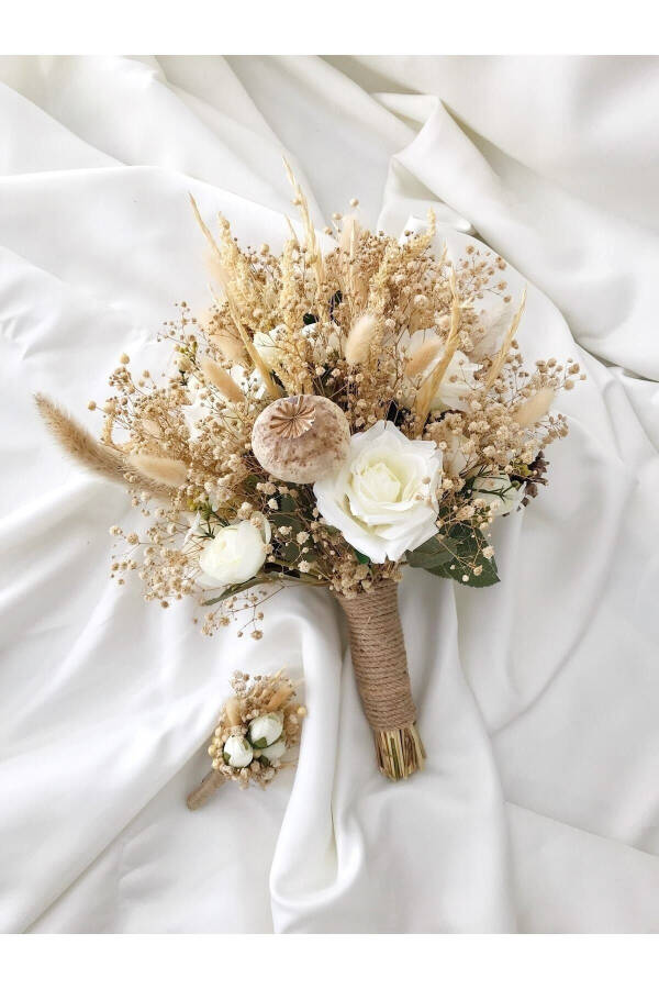 Bride's Bouquet Throwaway and Groom's Boutonniere Set - 5