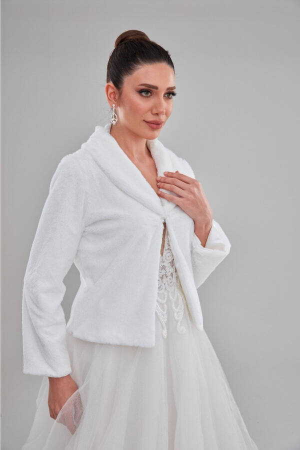 Bride's Fur, Bride's Stole, Fur, Jacket K231, Stole Cape, Off White - 1