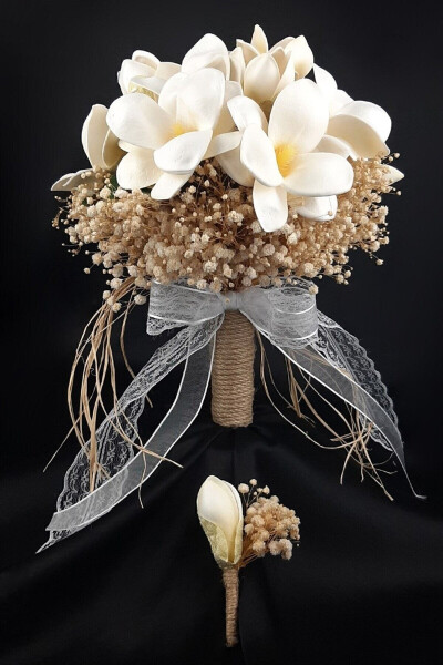 Broken White Magnolia Bridal Bouquet Beige Chip Bridal Flower, Corsage, Bridal Bouquet - 1