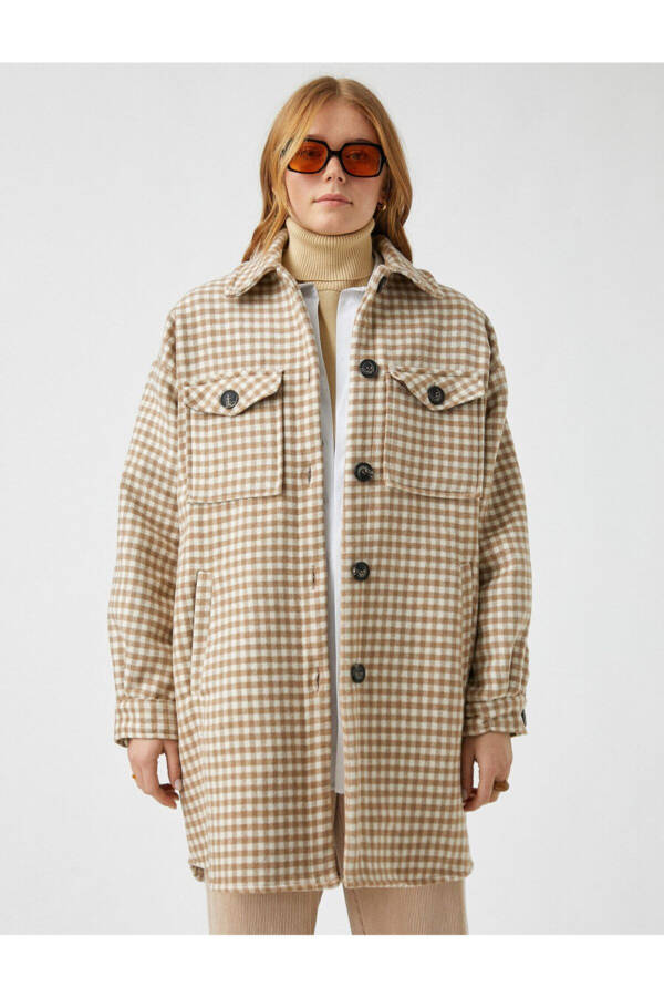 Buttoned plaid coat - 3