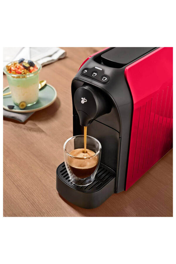 Cafissimo Easy Red Espresso Coffee Machine - 25