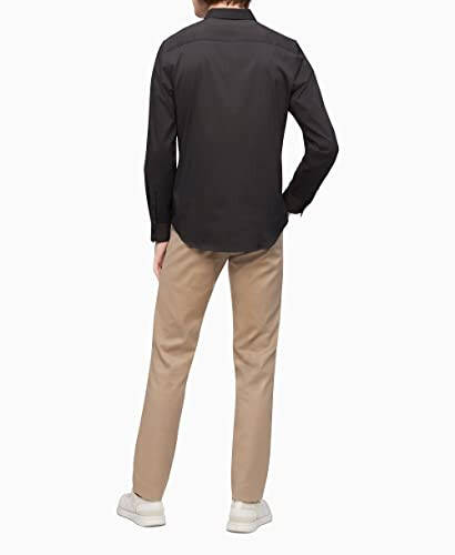 Calvin Klein Men's Modern Stretch Wrinkle Resistant Chino Pants in Slim Fit - 2