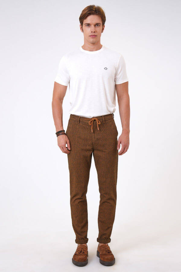 Camel Smart Fit Cotton Waffle Pattern Elastic Waist Chino Pants - 1