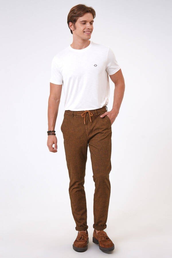 Camel Smart Fit Cotton Waffle Pattern Elastic Waist Chino Pants - 2