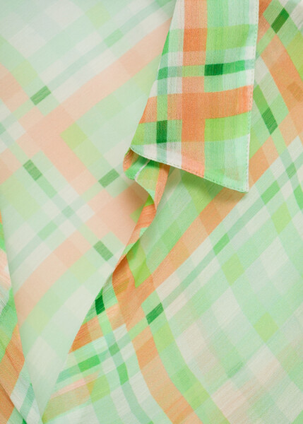 Checked green shirt - 5