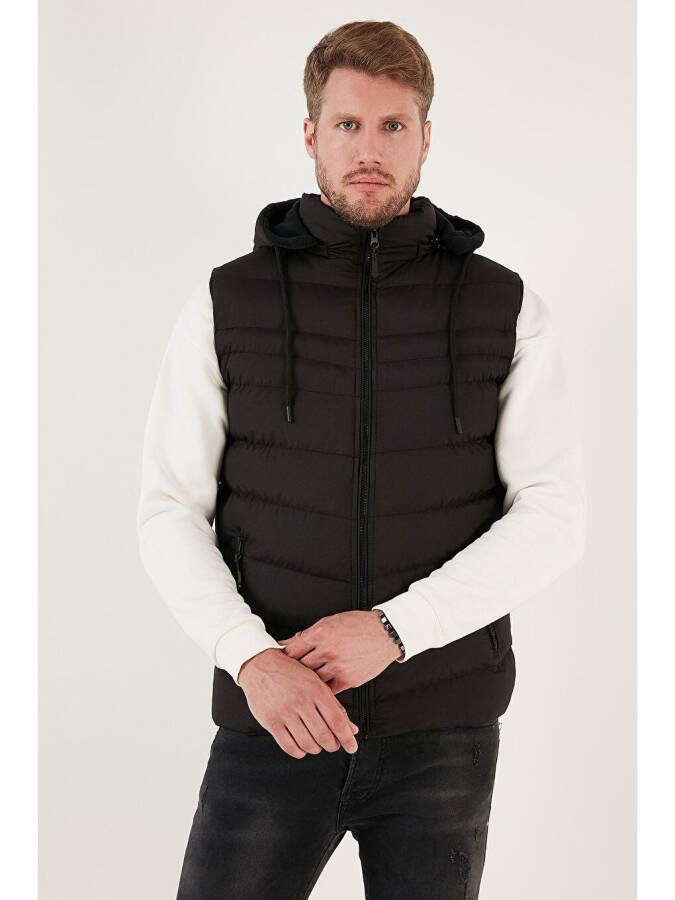 Chiqarib olinadigan kaputli suv va shamolga chidamli Slim Fit puffer yelek 649006 - 9