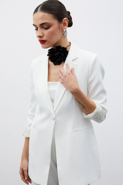 Classic Jacket with Monochromatic Collar - Ecru - 2