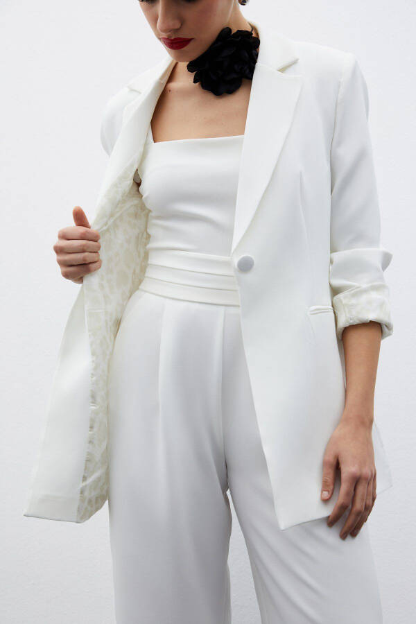 Classic Jacket with Monochromatic Collar - Ecru - 7