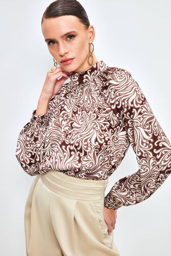 Collared Patterned Blouse - BROWN - 7