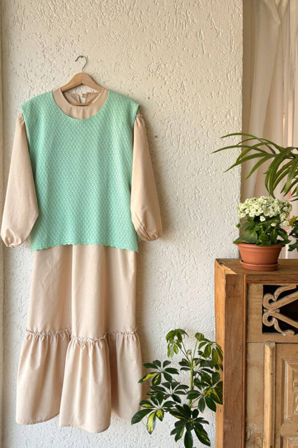 Cream Skirt Frilled Dress & Mint Green Tie-Up Knit Sweater - 1