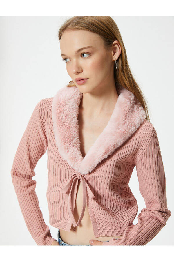 Crop Cardigan with Faux Fur Collar and Tie Detail Slim Fit - 7