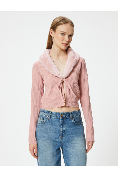 Crop Cardigan with Faux Fur Collar and Tie Detail Slim Fit - 9