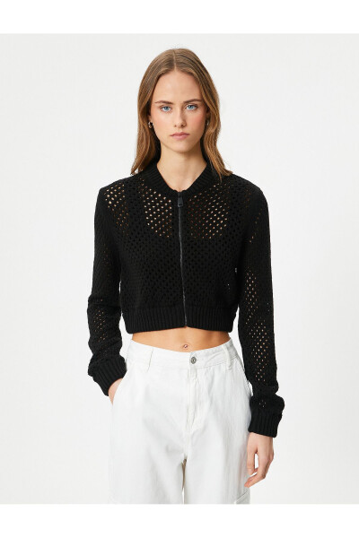 Cropped Knit Cardigan with Lace Detail, Zipper and Cotton Blend - 9