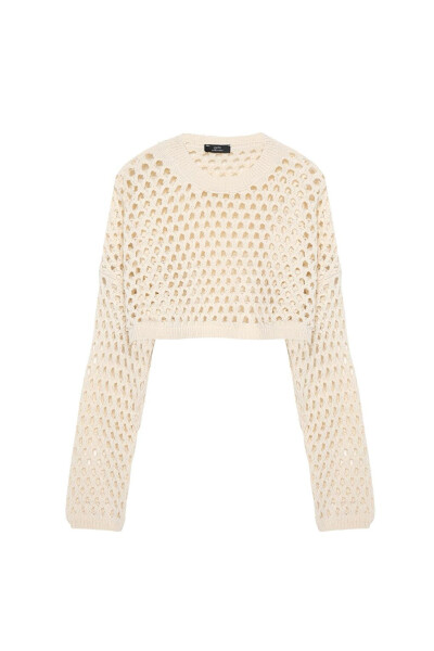 Cropped Knit Top with Lace Details in Cream - 3