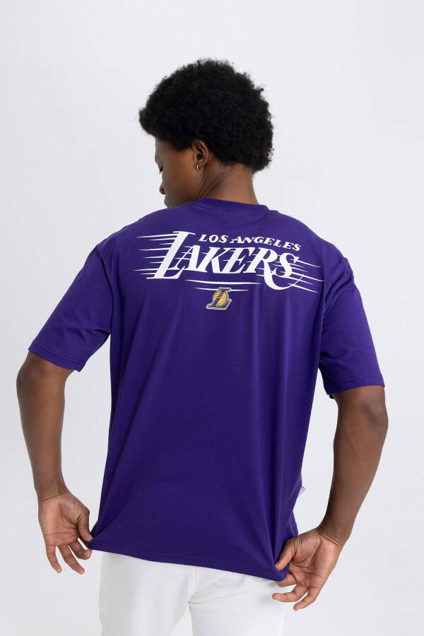 DeFactoFit NBA Los Angeles Lakers Oversize Fit Bisiklet Yaka Kısa Kollu Tişört Koyu Mor - 8