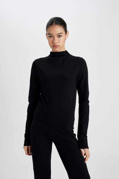 DeFactoFit Slim Fit Collar Long Sleeve T-Shirt Black - 7